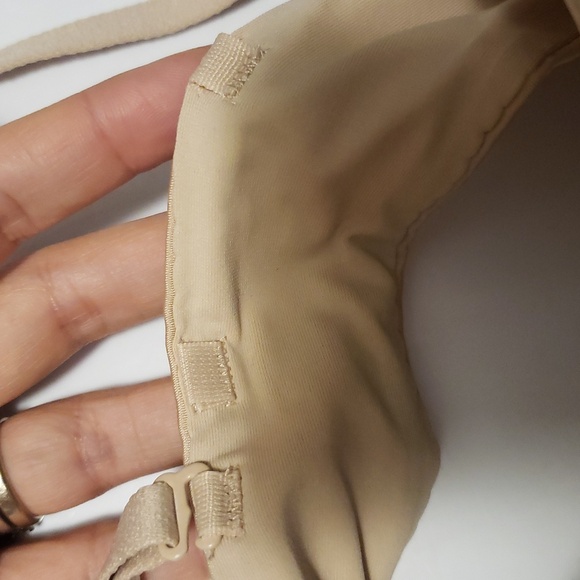 Elegant Beige Women's Bra - Picture 5 of 7